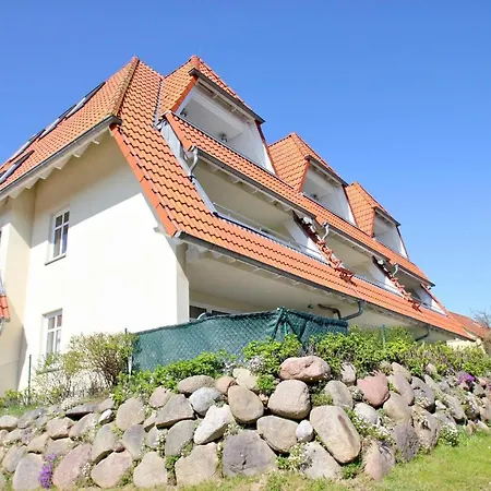 Hafenhaeuser 06 * Breege