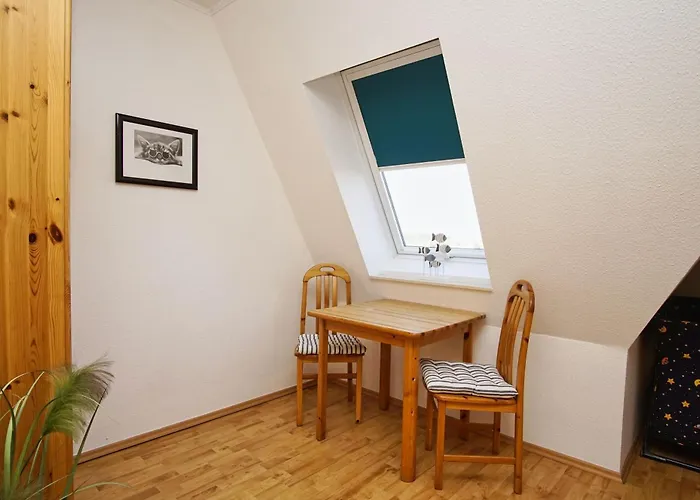 Hafenhaeuser 06 * Breege